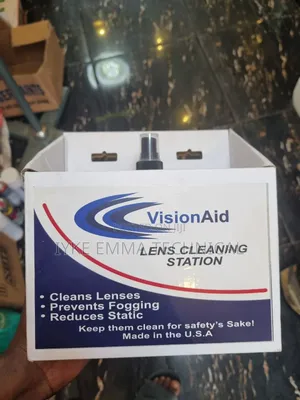 Vision Aid Lens Cleaning Station