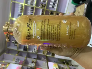 Bella White Strong Whitening Ultra Radiance Body Wash