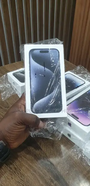 New Apple iPhone 15 Pro 256 GB Gray
