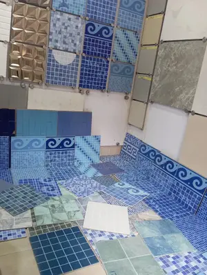 All Types of Swimming Pool Tiles