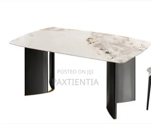 6 Seater Marble Dining (Curved Legs)