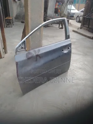 Toyota Avalon 2017 Model Front Door Left Side