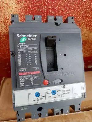 Original Schneider 250amps Breaker