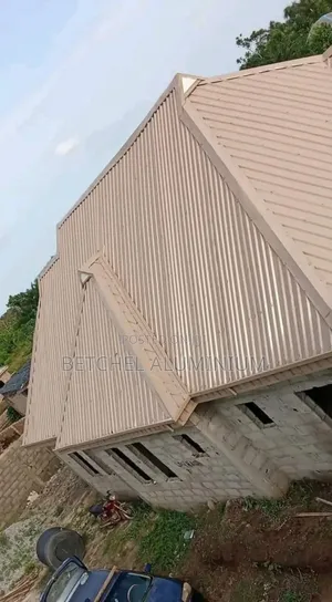 Long Span Beige Color Professional Installer
