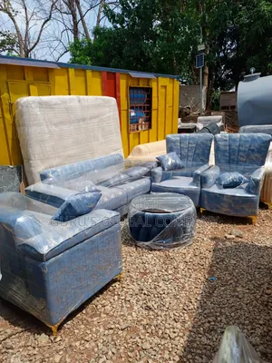 Luxury Foreign 7 Seaters Fabulous Chair Set