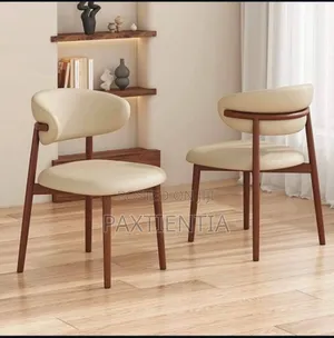 Dinning Chair (Wooden Legs)
