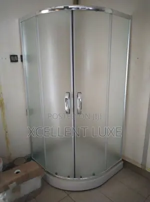 Round 90x90cm Shower Cubicle Enclosure