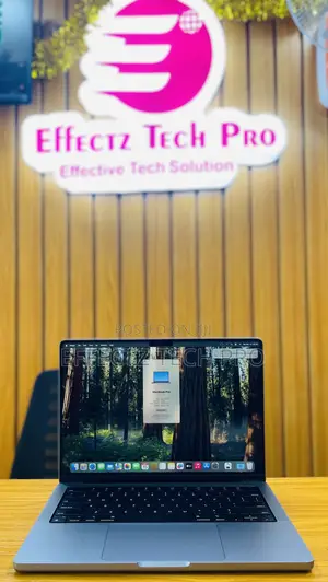 Laptop Apple MacBook Pro 32GB Apple M1 Pro SSD 512GB