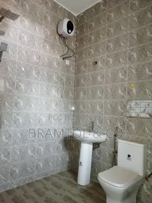 4bdrm Townhouse / Terrace in Wuye for rent