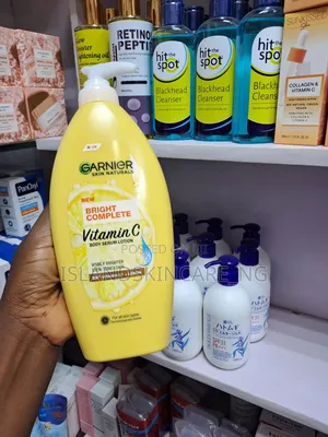 Garnier Bright Complete Lotion With Vitamin C + Lemon 400ml