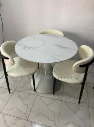 High Quality Imported Set of Chair for Restaurants and Bars
