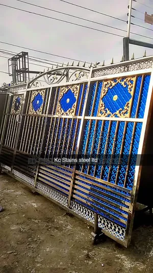 Blue Chaker Pan Gate