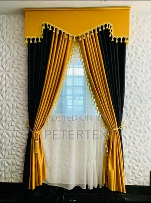 Stock Curtain and Curtain Board