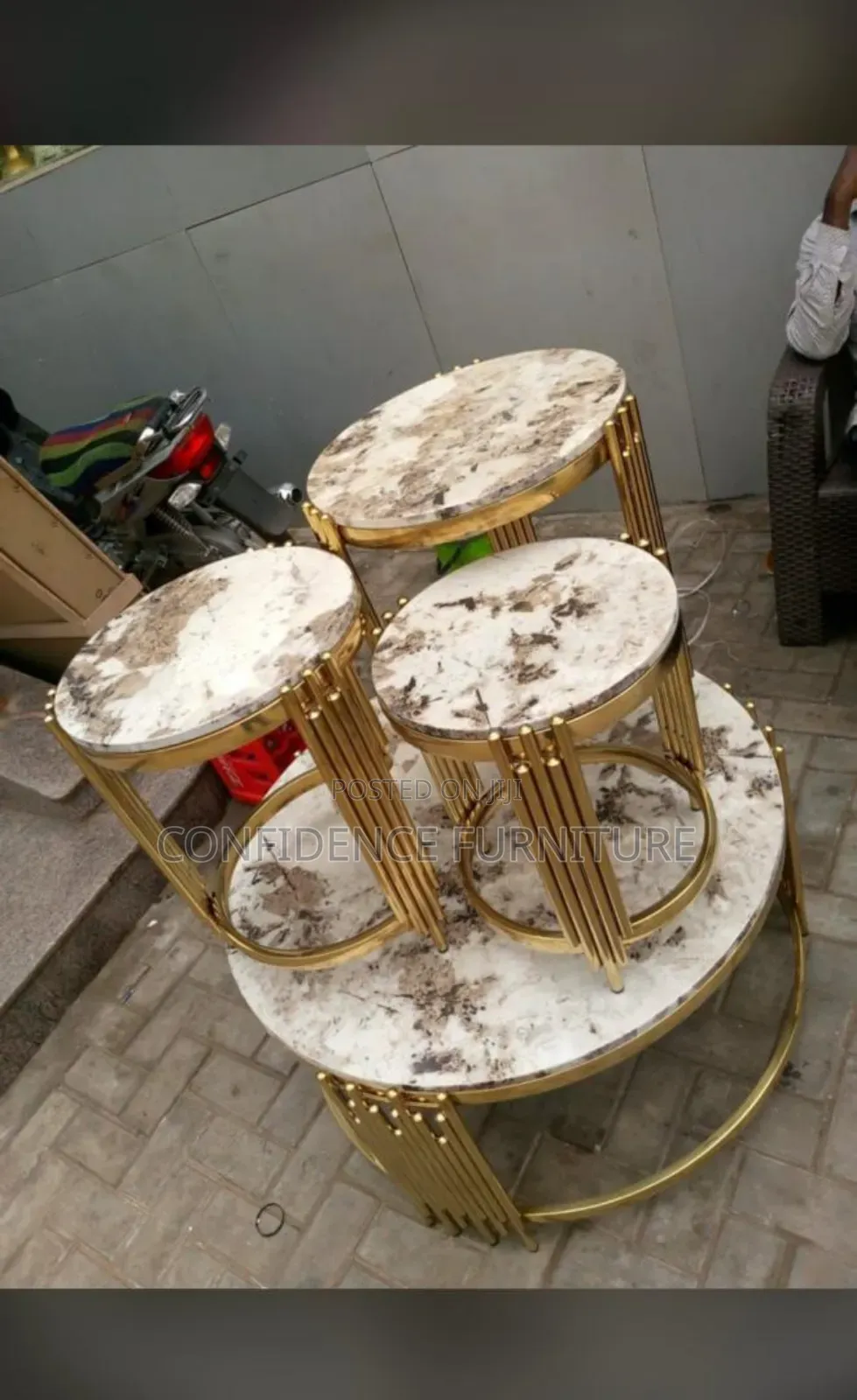 High Quality Marble Centre Table With 3 Quality Side Stool