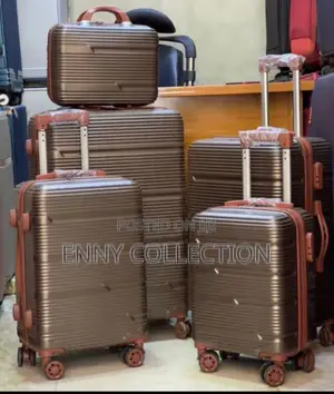 Quality Set of 5 Traveling Bags