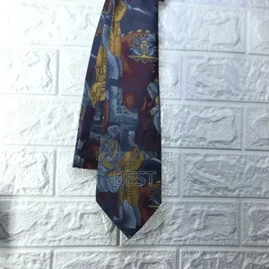 Quality Vintage Ties Avl. In Different Designs