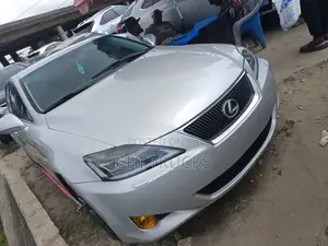 Lexus IS 2010 Silver