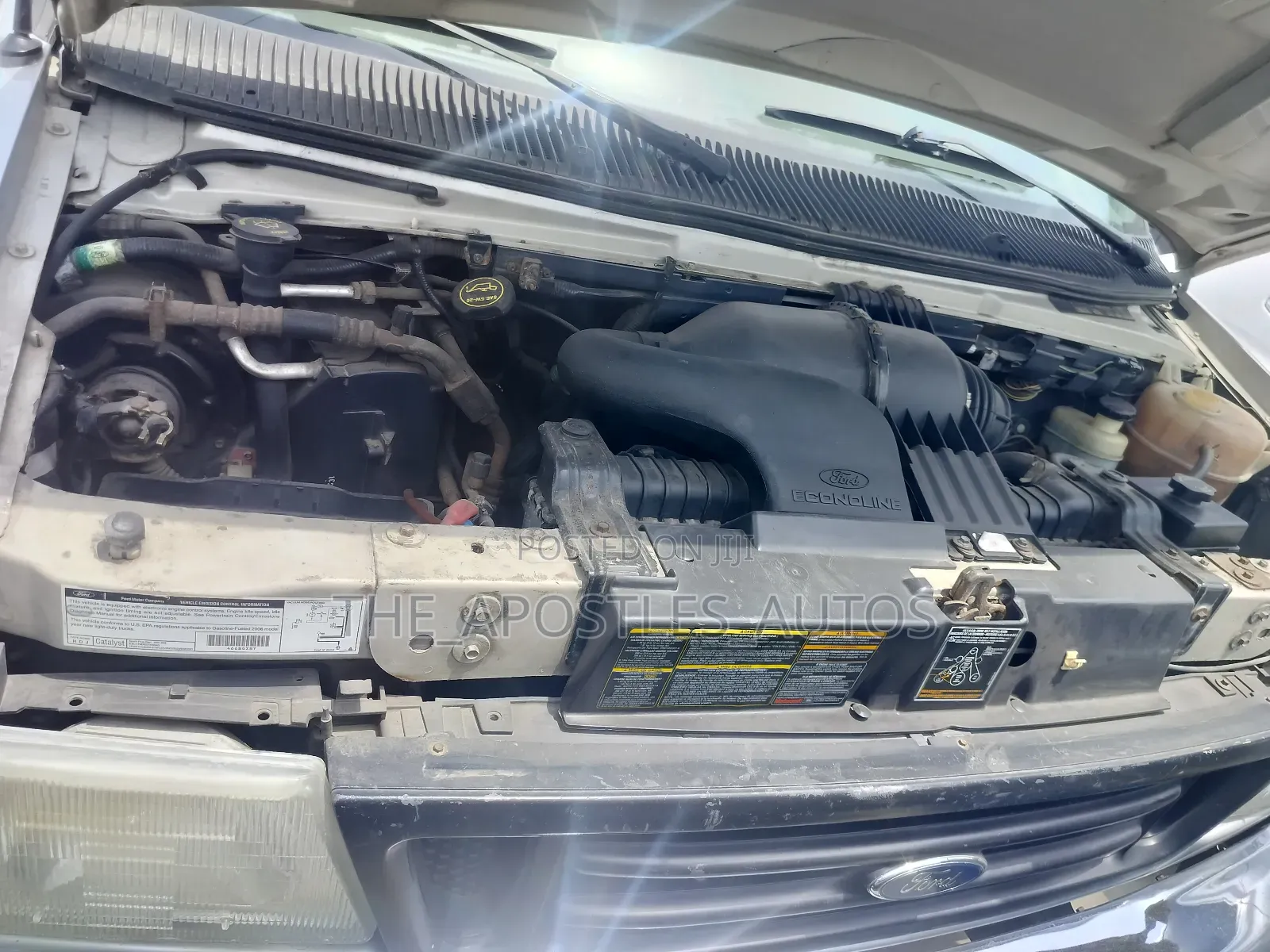 Ford E250 2006 Silver