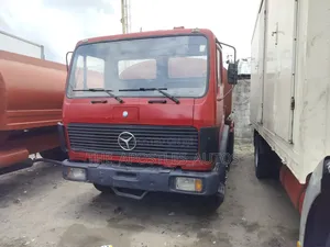Mercedes Benz Water Tanker 1722