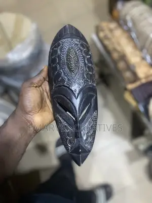 Elegant Slim Wooden Decorative Masks African Mask