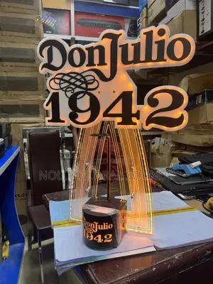 Donjulio 1942 Tequila Bottle-presenter Glorifier Display Vip