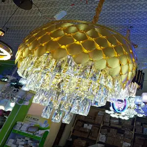 By 500 Gold Shell Designed Chandelier Fitting