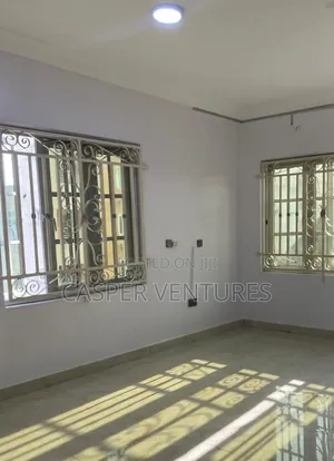 1bdrm Room & Parlour in Paradise 3, Chevron for rent