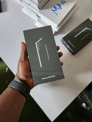 New Samsung Galaxy S25 Ultra 256 GB Black