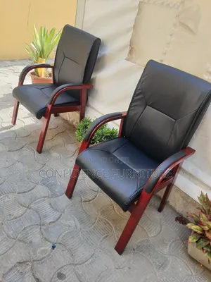 High Quality Leather Visitors Wooden Chair
