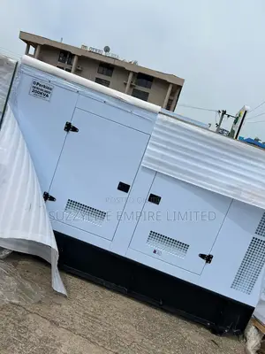 Perkins 200kva Soundproof Diesel Generator England Engine