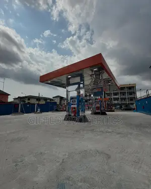 Mega Fuel Station on 4 Plots With 3 Pumps Wt Gas Plant