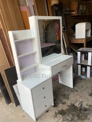 Vanity/Dressing Table With Sliding Mirror