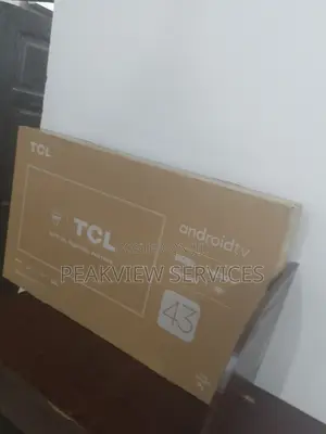 TCL 43'' Uhd Smart Tv - Stunning Clarity!