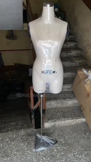 Size 10(Xl) Diamming Professional Fully Pinnable Bodyform