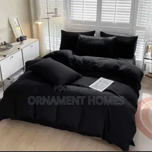 Black Bedsheet and Duvet Set