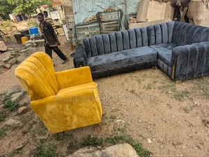 Executive L Shape Fabric Softer by Black Diamond Furniture