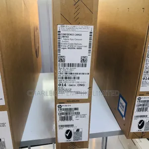 New Laptop HP 250 G10 8GB Intel Core i3 SSD 512GB