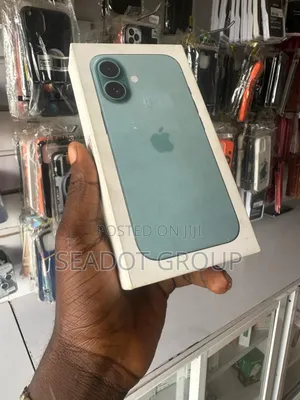 New Apple iPhone 16 128 GB Green