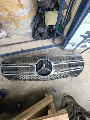 Glc300 2016 Mercedes Benz Front Grill