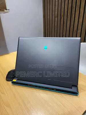 Laptop Alienware Area-51m 32GB Intel Core i9 SSD 1T