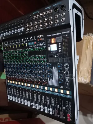 Qsc 16- Channels Professional Audio Mixer Console