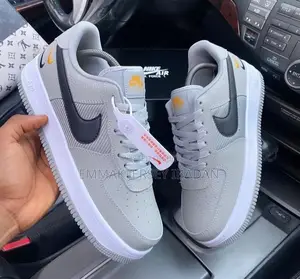 Sneakers - Nike Air Force - Brand New, Quality Swooshes SNKS in Ibadan