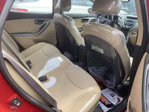 Hyundai Elantra 2013 Red