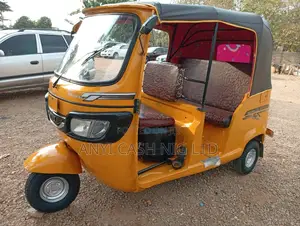 TVS King Deluxe Plus iTouch Start 2024 Yellow