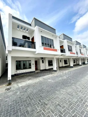 4bdrm Townhouse/Terrace in Osapa london for sale