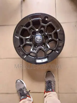 17 18inches Toyota Hilux and Toyota 6holes
