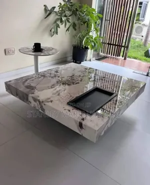 Luxurious Turkish Center Table With Stool