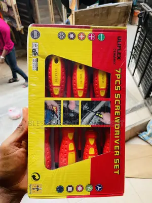 7 Pics Screwdriver Set