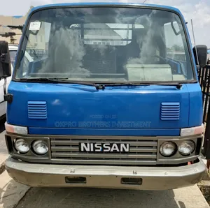 Tokunbo Nissan Cabstar 1999