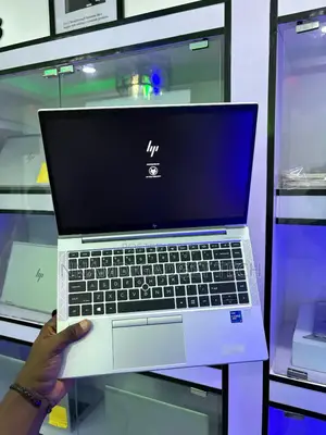 Laptop HP EliteBook 840 G8 16GB Intel Core I7 SSD 512GB